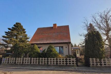 Haus Genthin - 5 Zimmer, 87 m&sup2;, 145.000&euro; | Angebot:25539665