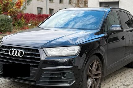Audi Q7 161.000 km 33.000 € Berlin 13051