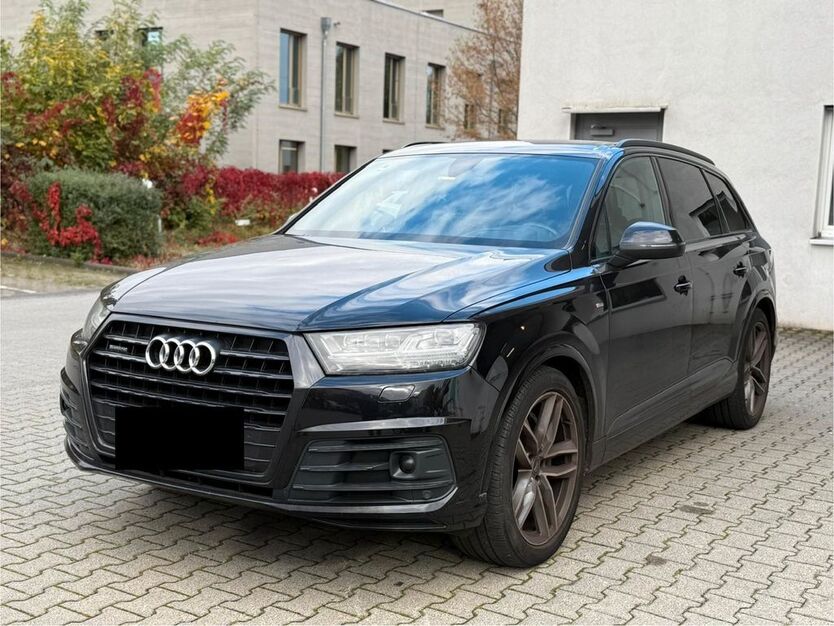 Audi Q7 161.000 km 33.000 € Berlin 13051