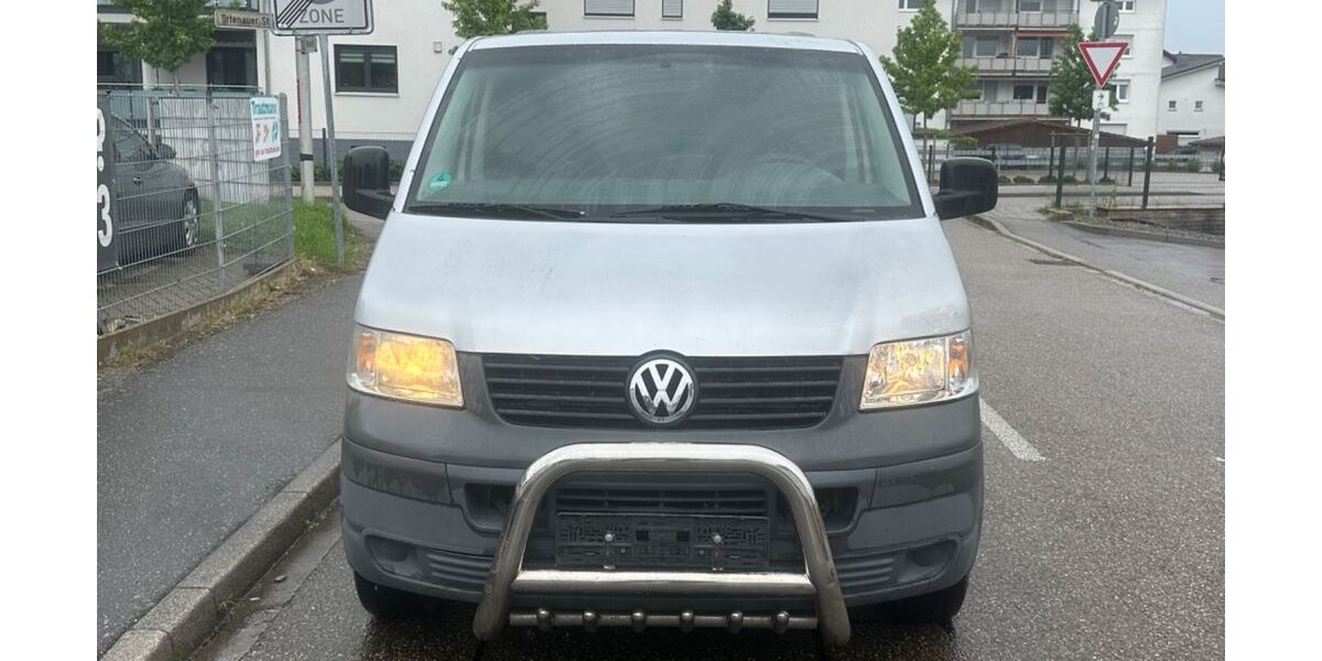 VW T5 Transporter 272.000 km 3.990 &euro; Appenweier 77767