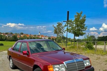 Mercedes-Benz 200 132.000 km 7.200 € Gebenbach 92274