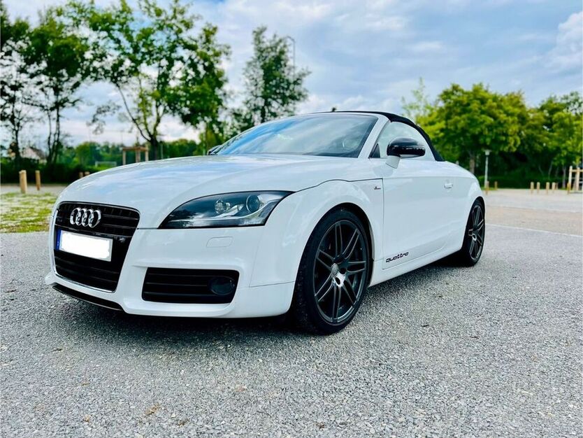 TT