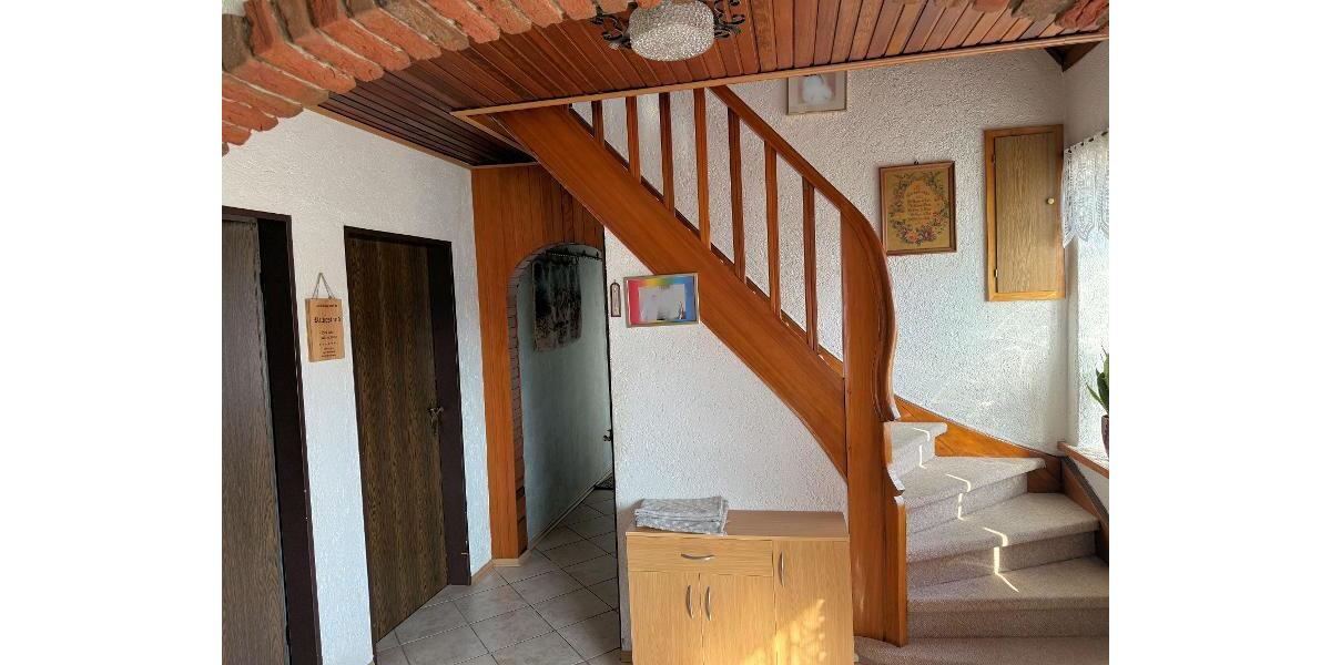 Schönes, großes Wohnhaus in Osteel (SG Brookmerland - Störtebekerland) (Mindestgebot: 239.000 EUR) - Einfamilienhaus Osteel | Angebot:27184294