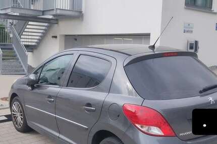 Peugeot 207 180.050 km 1.800 € Öhringen 74613