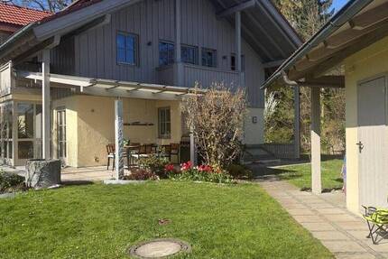 Haus Kolbermoor - 5 Zimmer, 145 m&sup2;, 2.800&euro; | Angebot:26886509