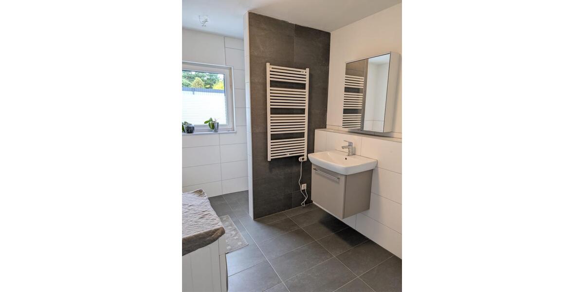 Einliegerwohnung 2-Zimmer, 60 m² – Warmmiete 900 € – Pfändhausen 2 zimmer