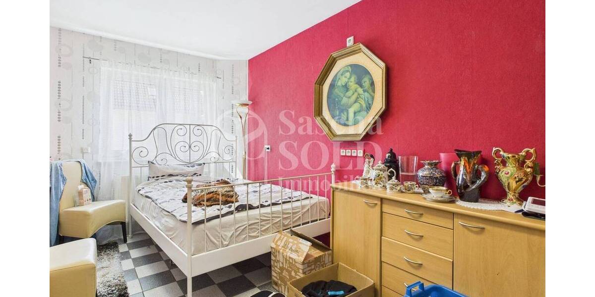 Freistehendes Einfamilienhaus mit Pool, Sauna und PV-Anlage - Viel Platz & Komfort in ruhiger Lage - Einfamilienhaus Ottweiler Lautenbach | Angebot:26897065