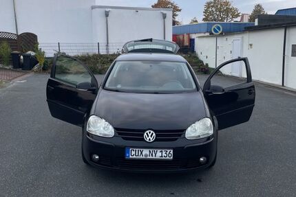 VW Golf 235.981 km 2.800 € Geestland 27607