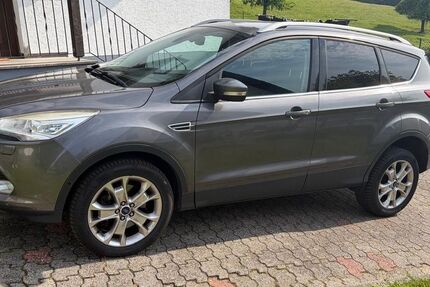 Ford Kuga 92.000 km 10.800 &euro; Engelskirchen 51766