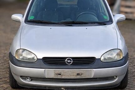 Opel Corsa 146.771 km 600 &euro; Au 79280