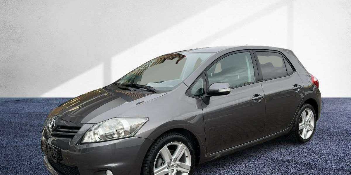 Toyota Auris 97.500 km 5.990 &euro; Erfurt 99091