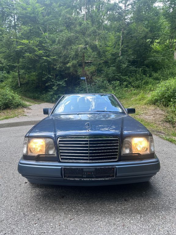 E 220
