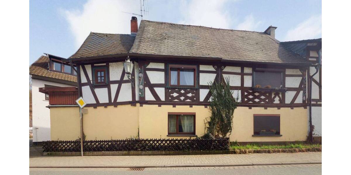 Mehrfamilienhaus, Wohnhaus Braunfels Tiefenbach - 1 Zimmer, 185 m&sup2;, 225.000&euro; | Angebot:26320748