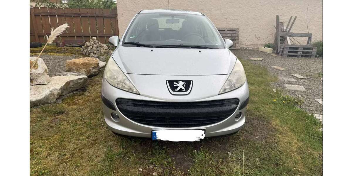 Peugeot 207 153.000 km 1.150 &euro; Gunzenhausen 91710