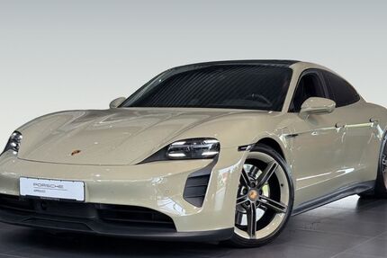 Porsche Taycan 28.900 km 94.890 € Freiburg 79115