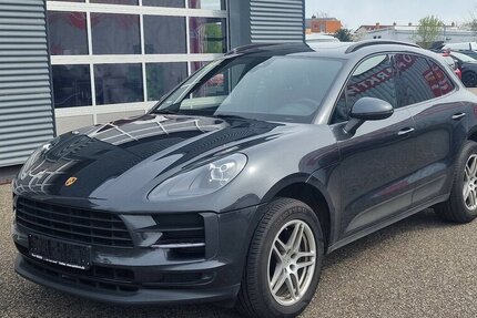 Porsche Macan Panoramadach NAVI Klimaautomatik 3-fach 129.000 km 40.998 &euro; Landau 76829