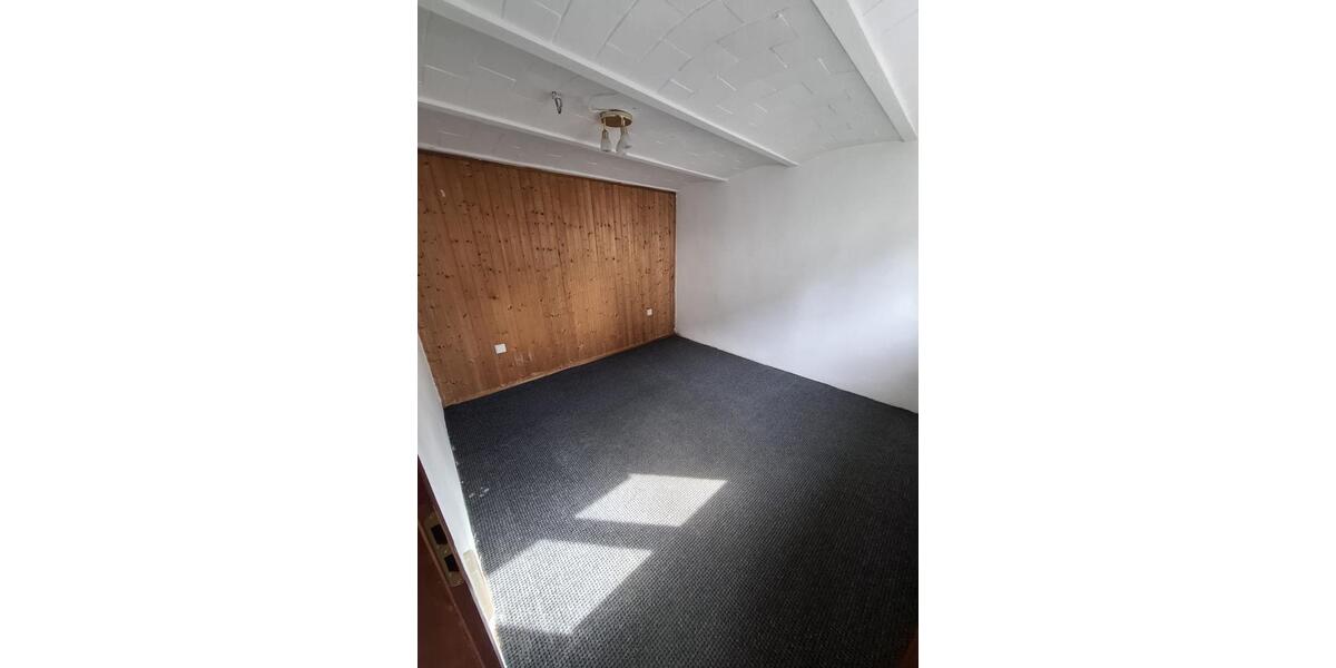 Einfamilienhaus Albstadt Gemarkung Onstmettingen - 7 Zimmer, 140 m&sup2;, 920&euro; | Angebot:26611076