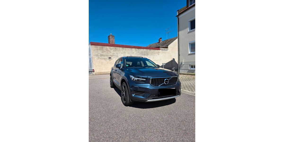 Volvo XC40 94.128 km 29.999 &euro; Deggendorf 94469