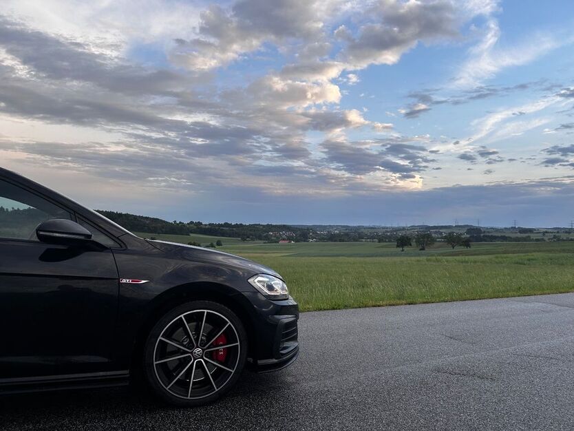 VW Golf 75.000 km 28.000 € Walldürn 74731
