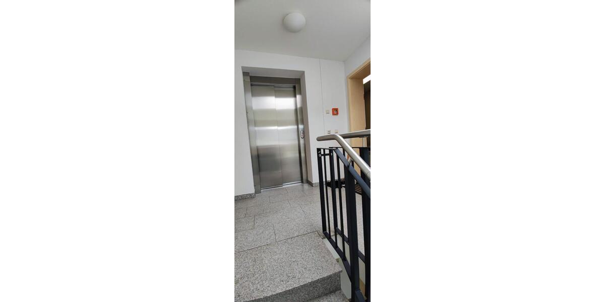 Dachgeschoßwohnung Freiberg - 3 Zimmer, 84 m&sup2;, 290.000&euro; | Angebot:26591749