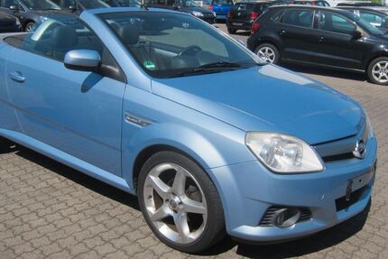 Opel Tigra 135.853 km 1.500 &euro; Aschaffenburg 63741