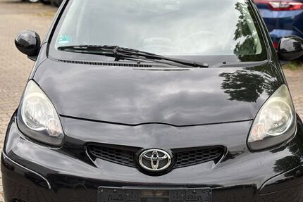 Toyota Aygo (X) 125.000 km 3.999 € Speyer 67346