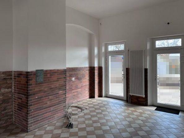 VG3867c Neu sanierte Gastro- oder Ladenflächen in hochfrequentierter Lage Maxhütte-Haidhof zimmer