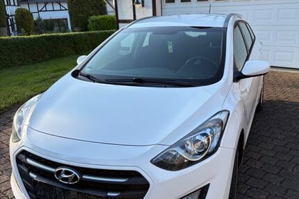 Hyundai i30 199.990 km 4.300 &euro; Bad Münstereifel 53902