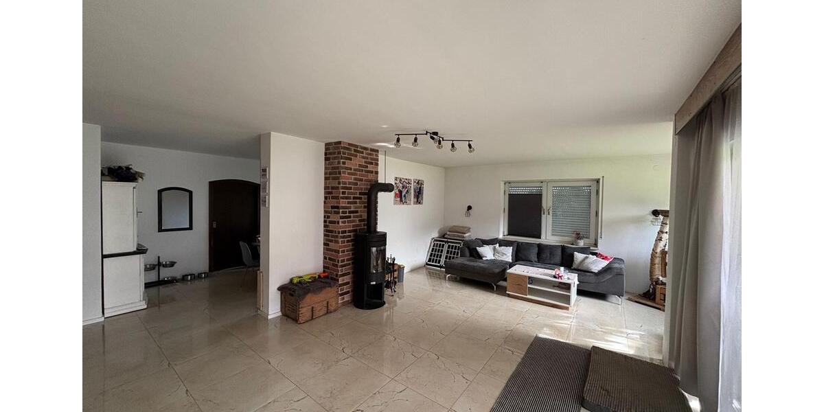 Einfamilienhaus Vöhringen - 5 Zimmer, 150 m&sup2;, 1.700&euro; | Angebot:26348848
