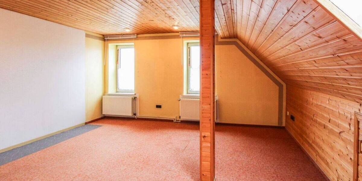 Einfamilienhaus Oerlinghausen - 8 Zimmer, 196 m&sup2;, 349.000&euro; | Angebot:26188984