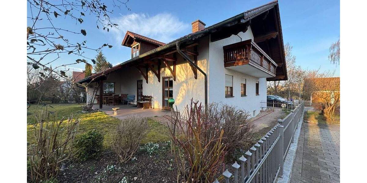 Einfamilienhaus Geiselhöring - 6 Zimmer, 237 m&sup2;, 1.300&euro; | Angebot:25562903