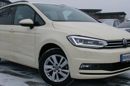 VW Touran 2.0TDI BMT TAXI ACC Kamera LED 7Sitzer 38.517 km 31.980 &euro; Falkensee 14612