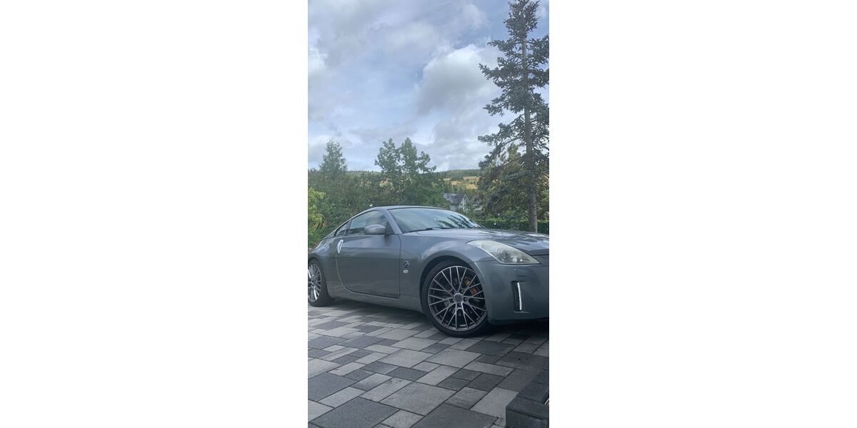 Nissan 350Z 132.000 km 20.999 &euro; Kenn 54344