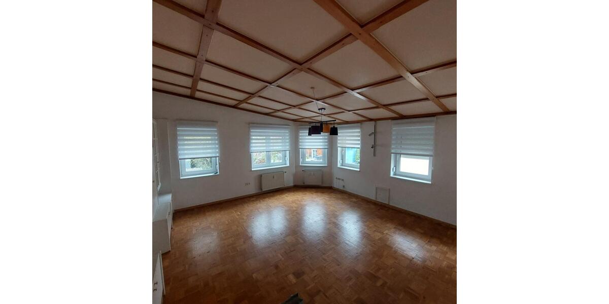 Etagenwohnung Landau an der Isar - 2 Zimmer, 62 m&sup2;, 725&euro; | Angebot:26380391