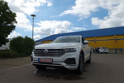 VW Touareg 245.000 km 34.800 € Neu-Ulm 89231