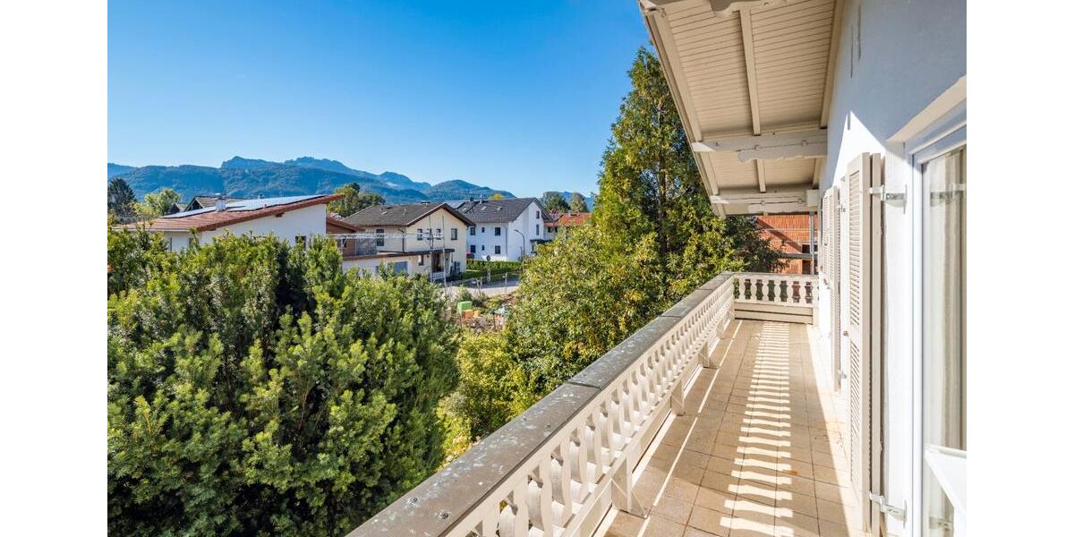Einfamilienhaus Bernau am Chiemsee - 4 Zimmer, 170 m&sup2;, 2.500&euro; | Angebot:26300238