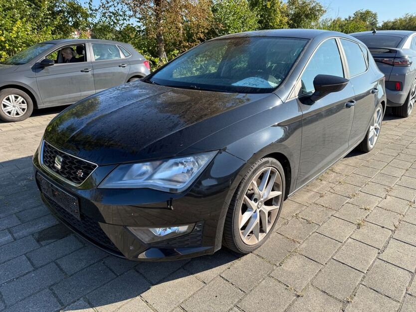 Seat Leon 121.300 km 12.490 € Neu-Ulm (Pfuhl) 89233