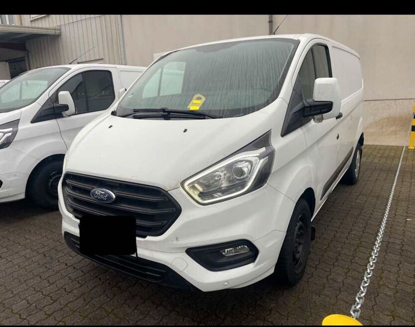 Ford Transit Custom 77.500 km 13.990 € Dreieich 63303
