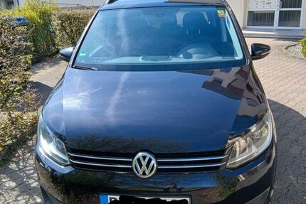 VW Touran 185.000 km 5.500 &euro; Gärtringen 71116