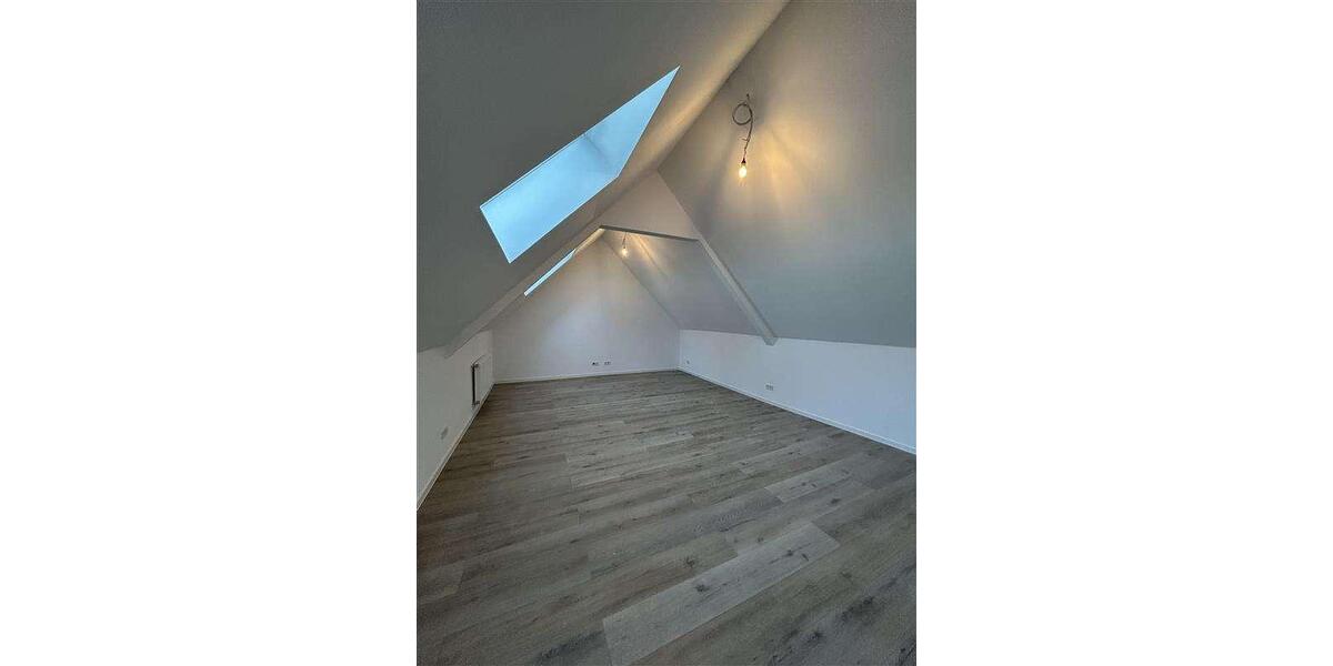 Etagenwohnung Idar-Oberstein Oberstein - 5 Zimmer, 125 m&sup2;, 1.200&euro; | Angebot:26097687