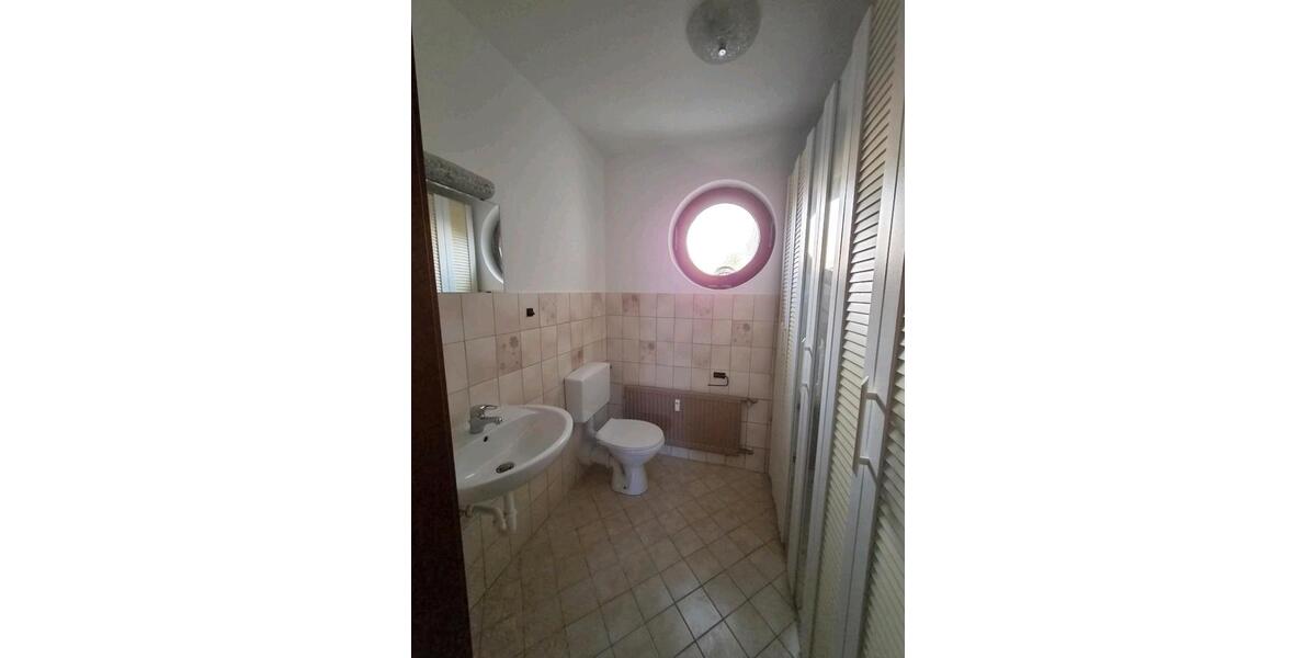 Erdgeschoßwohnung Aerzen - 3 Zimmer, 127 m&sup2;, 750&euro; | Angebot:26234886