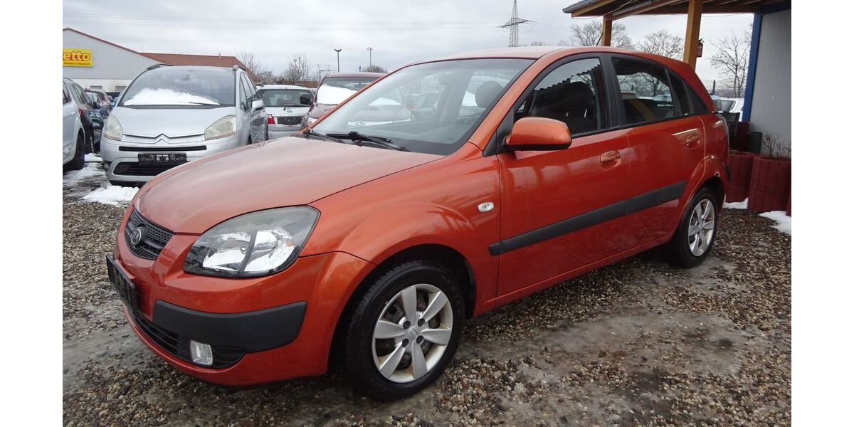 Kia Rio 209.800 km 1.000 &euro; Dresden 01219