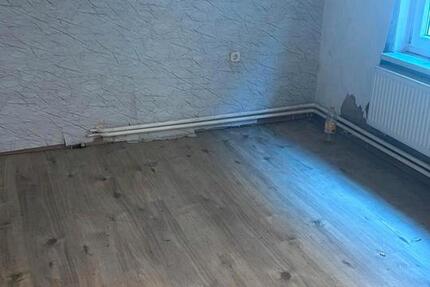 Haus Beverungen - 12 Zimmer, 120 m&sup2;, 135.000&euro; | Angebot:27131840