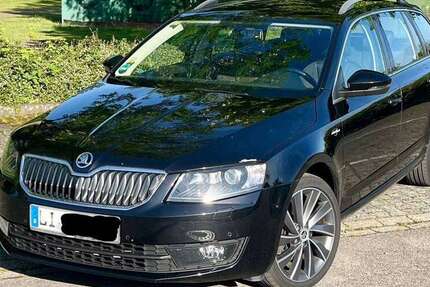 Skoda Octavia 180.000 km 10.490 &euro; Bodolz 88131