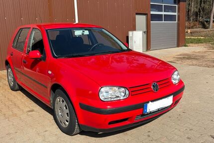 VW Golf 107.000 km 3.300 &euro; Hilpoltstein 91161