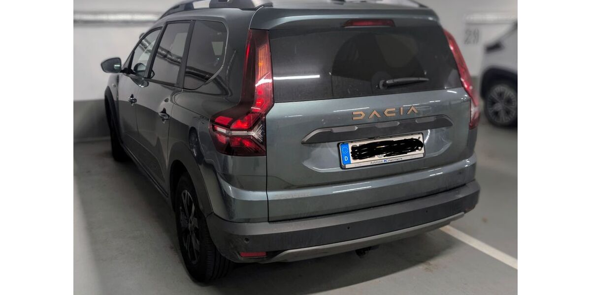 Dacia Jogger 23.000 km 18.000 &euro; Selb 95100