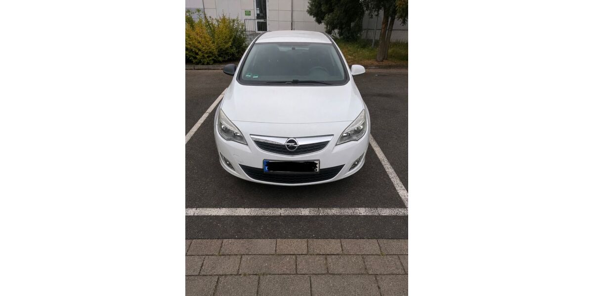 Opel Astra 153.000 km 2.900 &euro; Osnabrück 49084