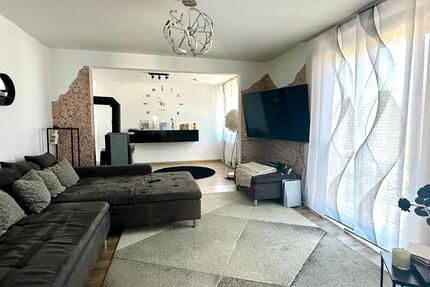 3,5 Zimmer-Wohnung in firsch saniertem Wohnhaus 3.5 zimmer