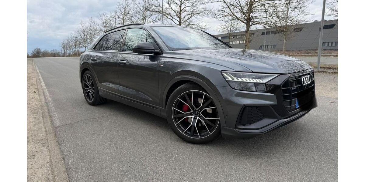 Audi Q8 71.000 km 56.800 &euro; Wolfsburg 38444