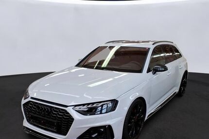 Audi RS4 6.435 km 89.979 &euro; Wittingen 29378